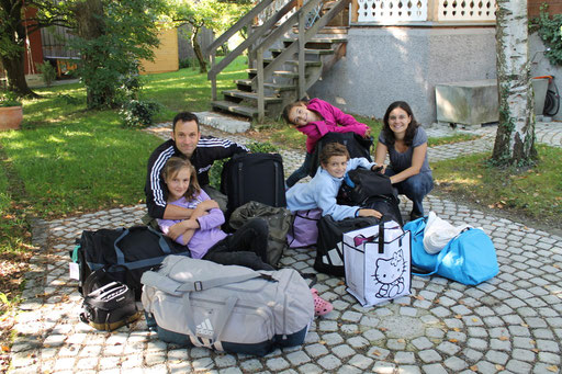 Wir, vor unserer ersten Reise nach Kabokweni, September 2011