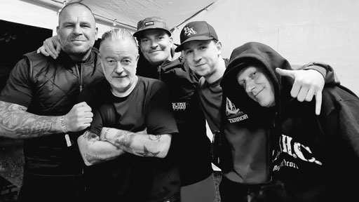 Bandfoto Punishable Act