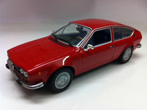 Alfetta Gt Gtv Alfa Romeo 1 43 Alfa Alfa Romeo Livre