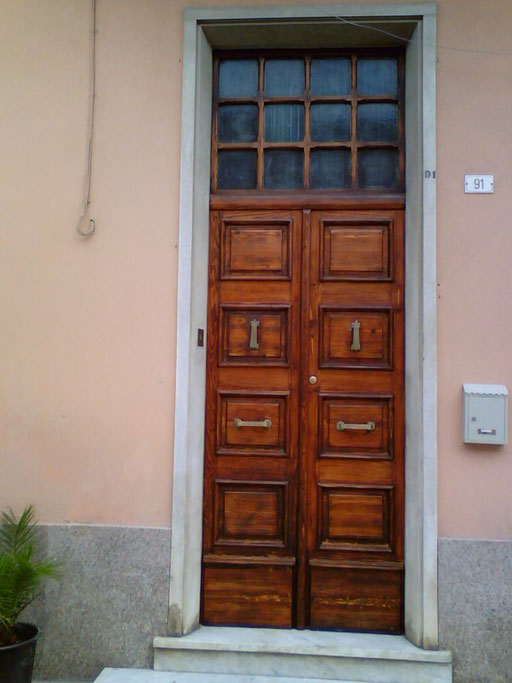 LA PORTA DI CASA....
