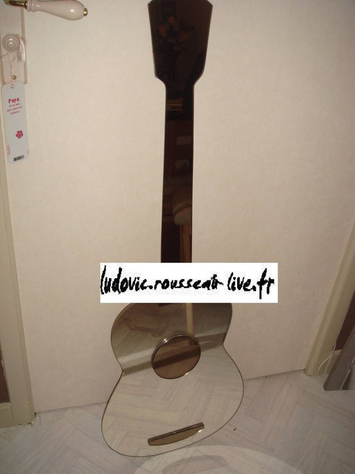 guitare en miroir
