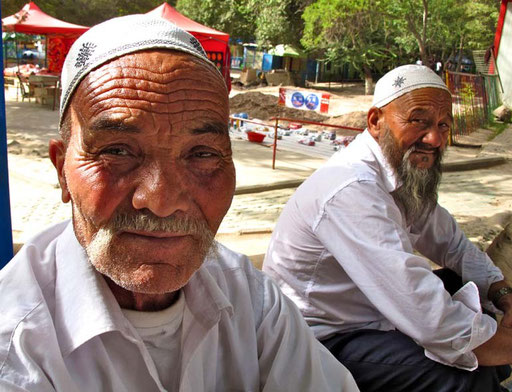 die beiden Uiguren wohnten noch in der Altstadt von Kashgar - die aber vom Abriss bedroht ist