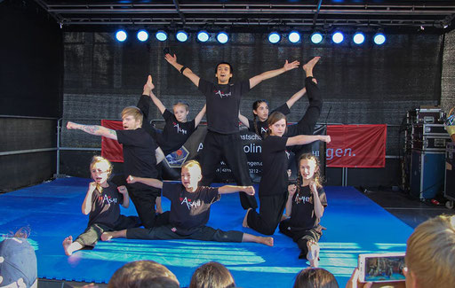 Show Team Asahi Solingen