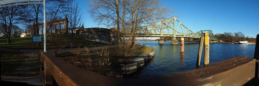 Berlin, Glienicker Brücke, 28.12.2012, Panoramafoto