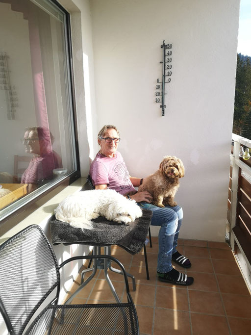 ... genießen die Sonne ... 10,3J
