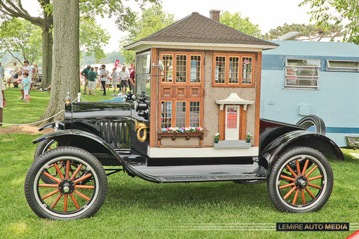 Ford Model T House Car 1920