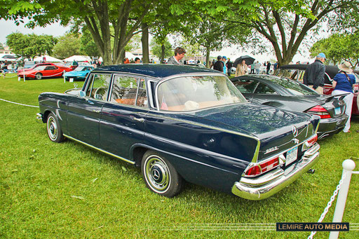 Mercedes-Benz 230S Fintail 1966