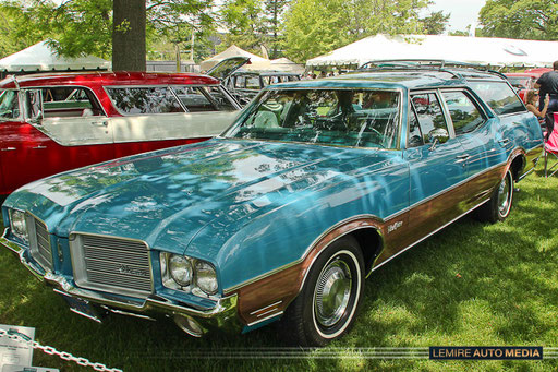 Oldsmobile Vista Cruiser 1971