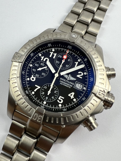 BREITLING AVENGER TITAN CHRONOGRAPH REF: E13360 FULL SET AUS 2004