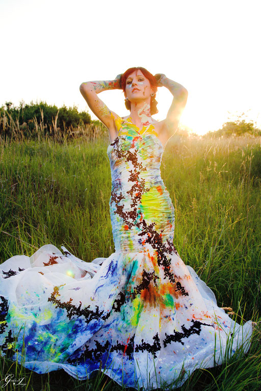 Trash the Dress - Das Brautkleid mit Farbe bespritzt