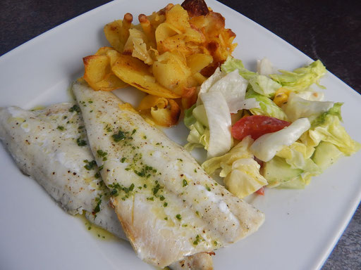 Bratkartoffeln mit Fischfilet