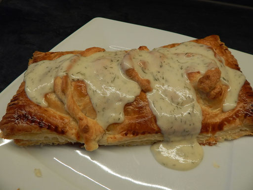 Wildlachs mit Kartoffeln im Blätterteig