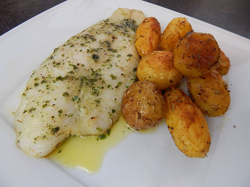 Fischfilet mit Ofenkartoffeln