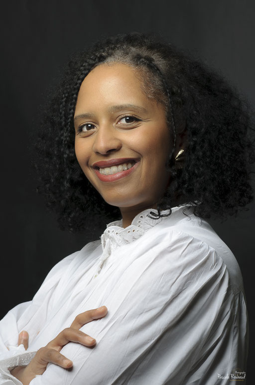 Portrait CV /Linkedin Pascale Roubaud Photographe Juan les pins