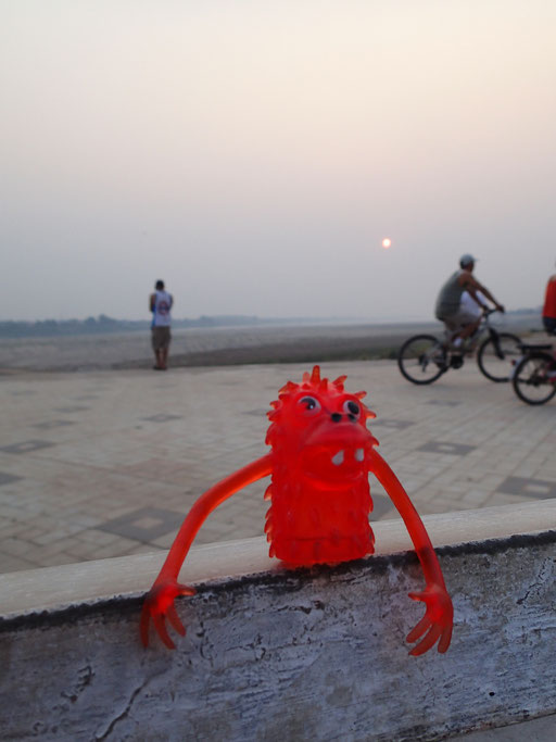 Arri a vu le Mekong à Vientiane