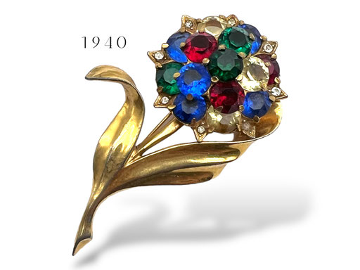 Very lovely 1940s antique large distinctive flower brooch - vibrant openback multicolor stones and rich gold tone - Art.764/3