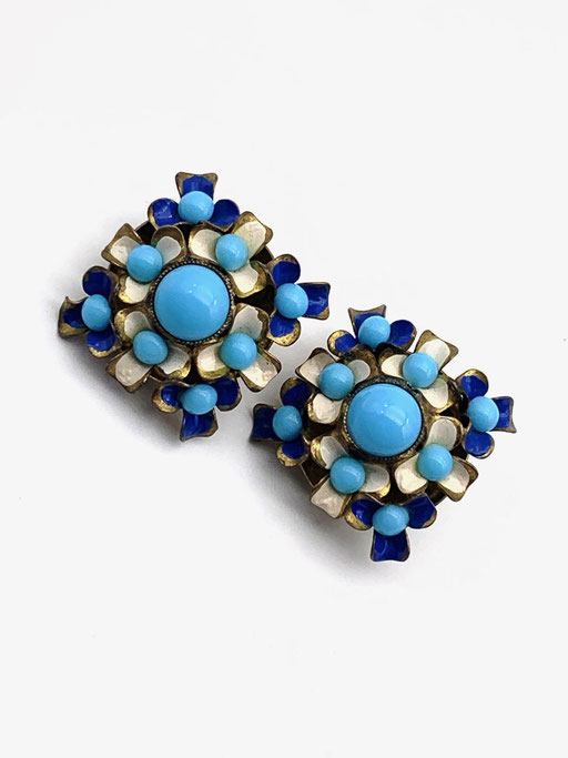 Gorgeous early 1950s enamel florets w/glass turquoise cabs clip-on earrings - coolest floral earrings collectible - Art.402/5