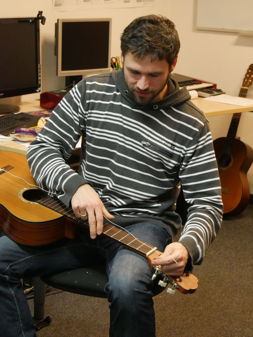 www.musikwerkstatt-silberstrasse.de - Workshop Gitarre Roy Fankhänel