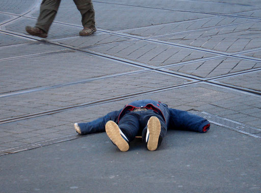 OHH BOY, 2007, wood, straw, textiles, life-size