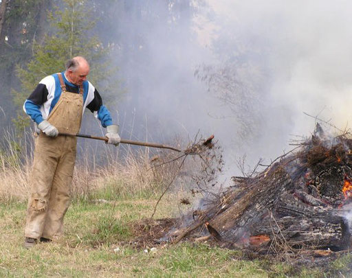 Al Shaw feeding the fire