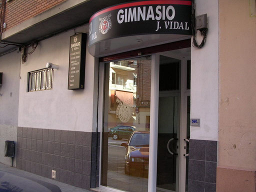 GIMNASIO J. VIDAL, Calle Pizarro nº 8, Mislata