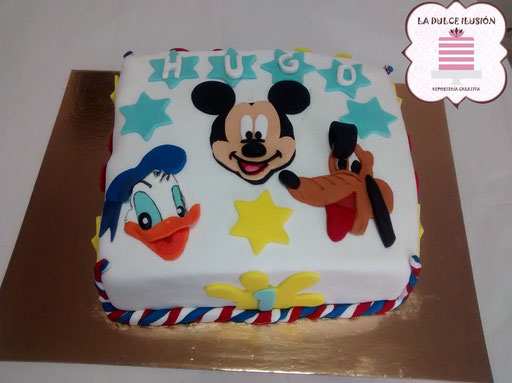 TARTA FONDANT MICKEY, PLUTO Y DONALD. DISNEY