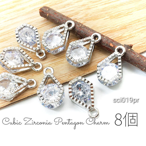 キュービックジルコニアチャーム - うさぎの素材屋さんfor minne