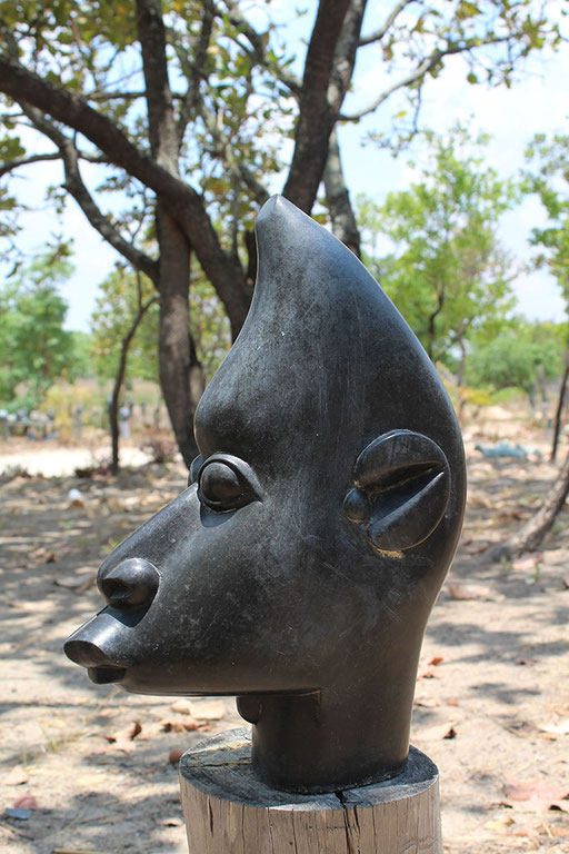 Shona Skulpturen - Eine Reise nach Simbabwe - NEUERRAUM