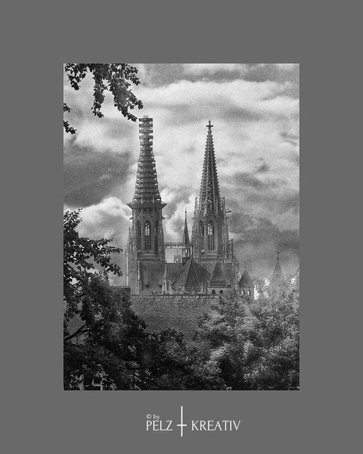 Exponattitel: Dark romantic impressions of Ratisbon - 8/8 - Exponatgrößen: 20 x 25 cm - Art: fineART - © by Pelz Kreativ 2023