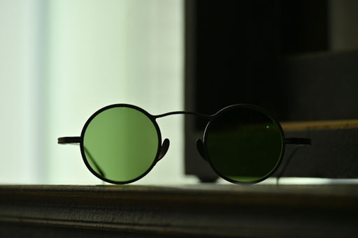 ◎フレーム：KameManNen / KMN-9505　◎レンズ：TALEX / AIRY GREEN