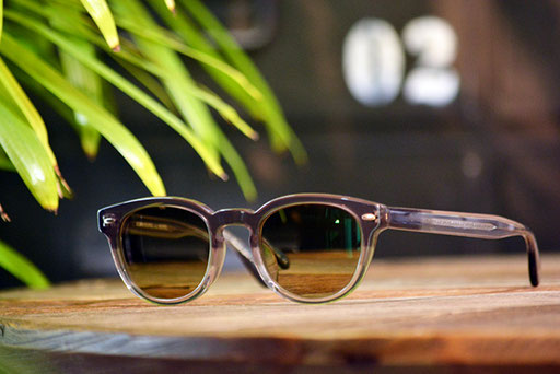 ◎フレーム：OLIVER PEOPLES／OV5036　◎レンズ：TALEX／TRUEVIEW SPORTS