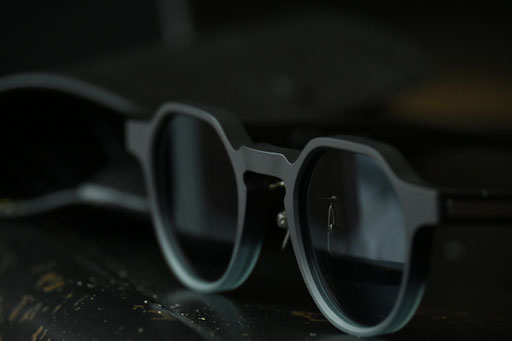 ◎フレーム：NORUT / JOLY　◎レンズ：TALEX / TRUEVIEW FOCUS