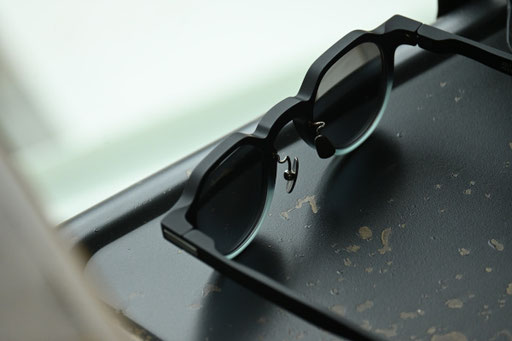 ◎フレーム：NORUT / JOLY　◎レンズ：TALEX / TRUEVIEW FOCUS