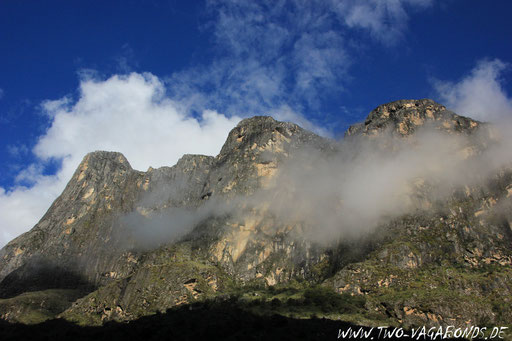 HINAUF ZUR LAGUNA PARON