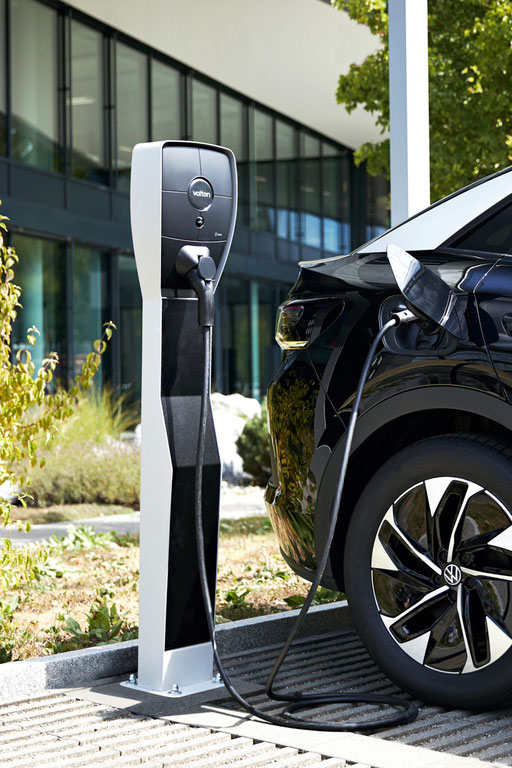 Elektromobilität, Elektroauto, amag, amag Import, Elektorauto, Elektroladestation, Ladeinfrastruktur, Emobilität, Erneuerbare Energie, Geschäftsgebäude, Bilderpool, Bildserie, Bildwelt