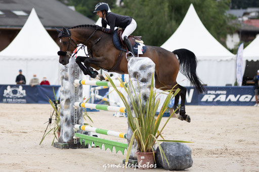 photo equin du Jumping International de Megeve