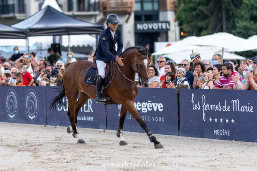 photo equin du Jumping International de Megeve