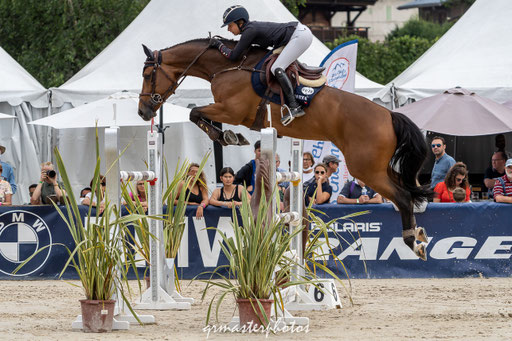 photo equin du Jumping International de Megeve