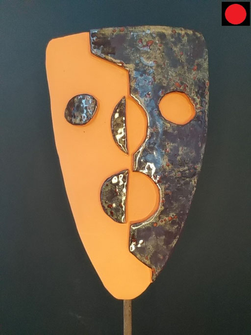 Erhard... "Vier ungleiche Brüder II" Keramik aus rotem Ton, teilweise glasiert, 25 cm hoch