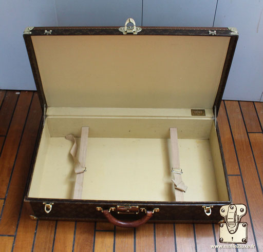 Valise Bisten ouverte – intérieur en toile beige très bien conservé