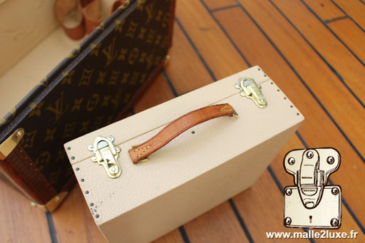 boite a flacon Louis Vuitton vintage 1972 a vendre