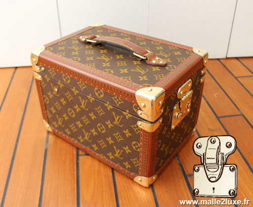 boite a flacon Louis Vuitton vintage 1972 a vendre