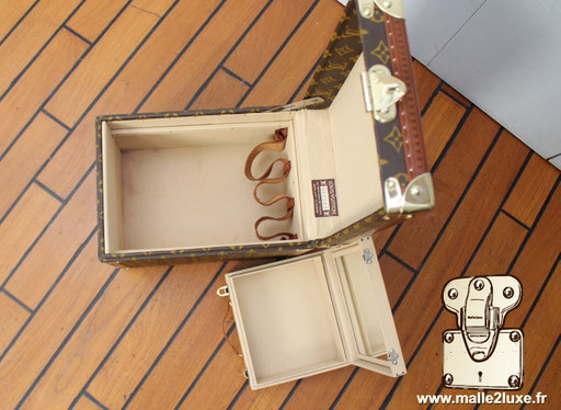 boite a flacon Louis Vuitton vintage 1972 a vendre