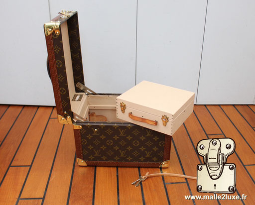 Années : 1978   Modèle : Vanity - boîte à flacon - M21828    Prix du neuf chez louis vuitton : 5 900 euros
