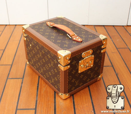 Louis Vuitton boîte à flacon - M21828 toile monogram pvc vintage a vendre