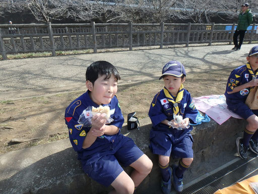 入選「お昼ごはん」/宮西 秀弥/海老名第３団 カブスカウト