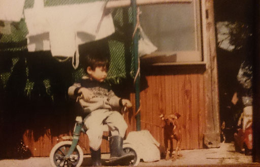 Joe（アウトロー）イカしたバイクだろ？
