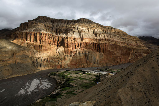 Wolken-Island-Upper-Mustang-Der-Fotoraum-J623