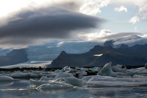 Expedition-Adventure-Eislandschaften-Jökulsárlón-ISLAND-J862