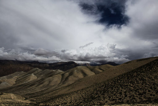 Nebel-Wasser-Wolken-Upper-Mustang-J606